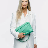 The New Bum Bag Holly Green Medium van SUSAN BIJL | Kids Conceptstore Le Fanfare