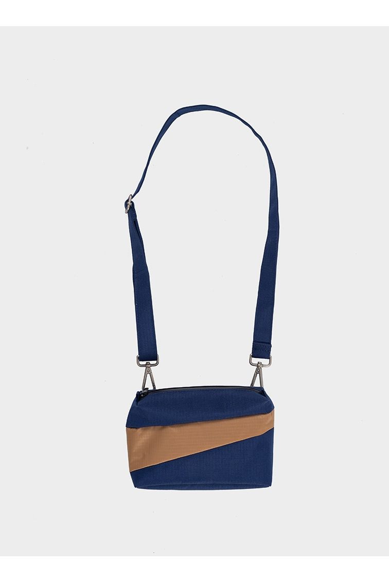 The New Bum Bag Navy & Camel Small van SUSAN BIJL | Kids Conceptstore Le Fanfare