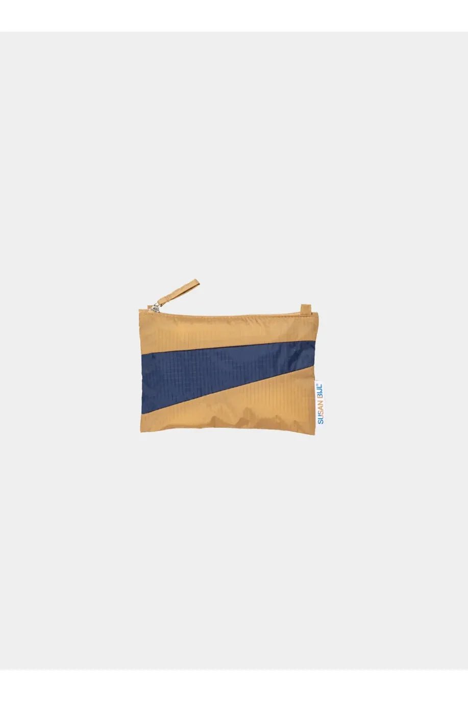 The New Pouch Camel & Navy Large van SUSAN BIJL | Kids Conceptstore Le Fanfare