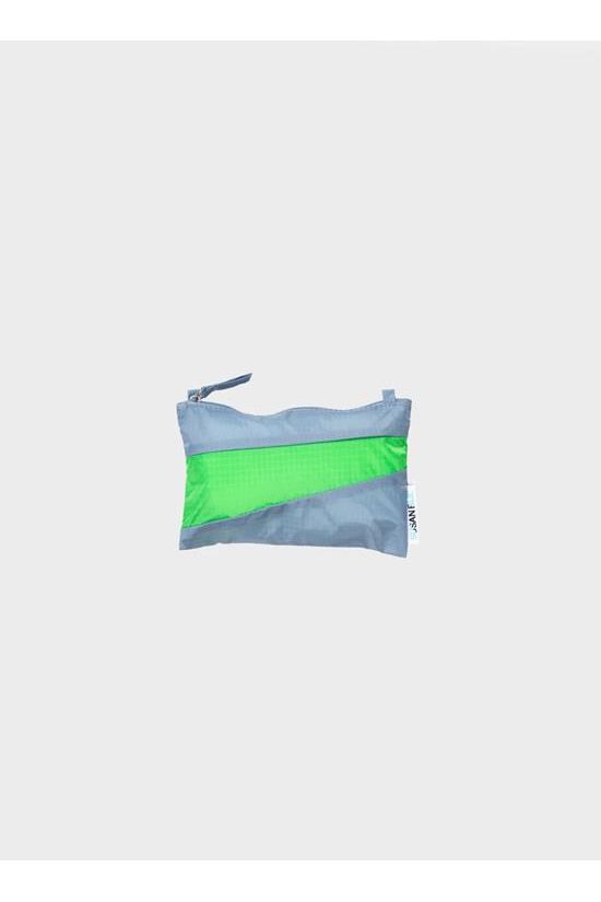 The New Pouch Fuzz & Greenscreen Large van SUSAN BIJL | Kids Conceptstore Le Fanfare