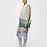 The New Pouch Grey Large van SUSAN BIJL | Kids Conceptstore Le Fanfare