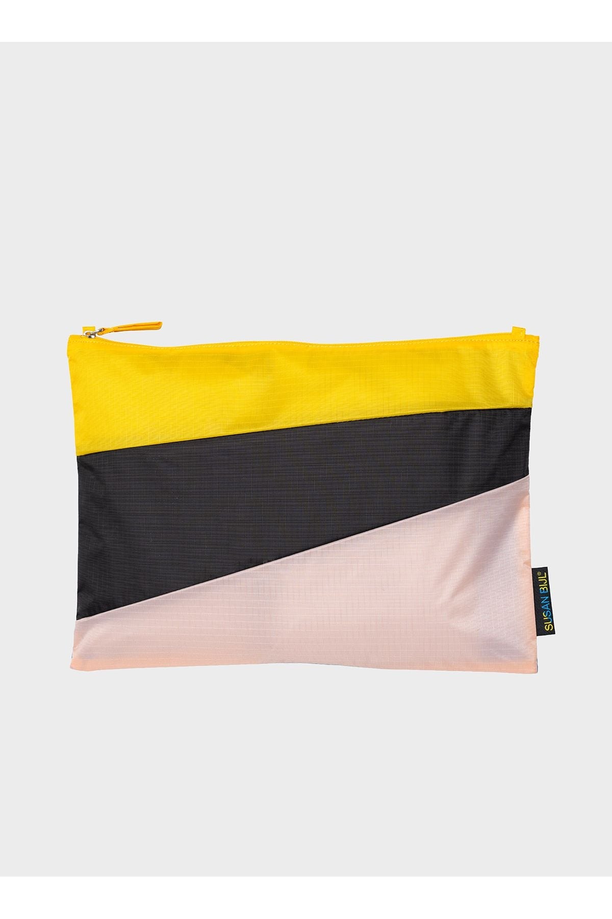 The New Pouch Multi Black Large van SUSAN BIJL | Kids Conceptstore Le Fanfare