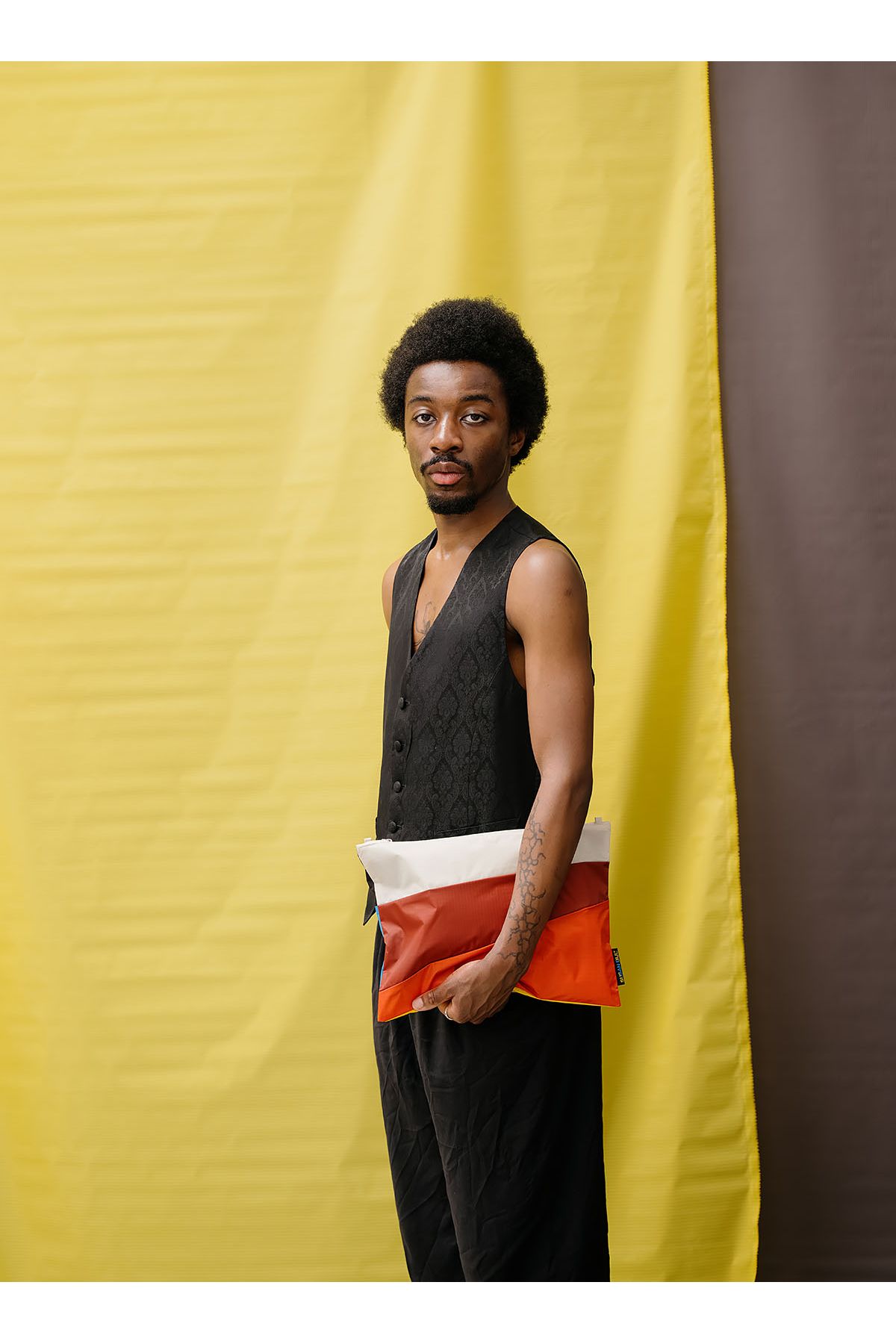 The New Pouch Multi Oxyde Large van SUSAN BIJL | Kids Conceptstore Le Fanfare