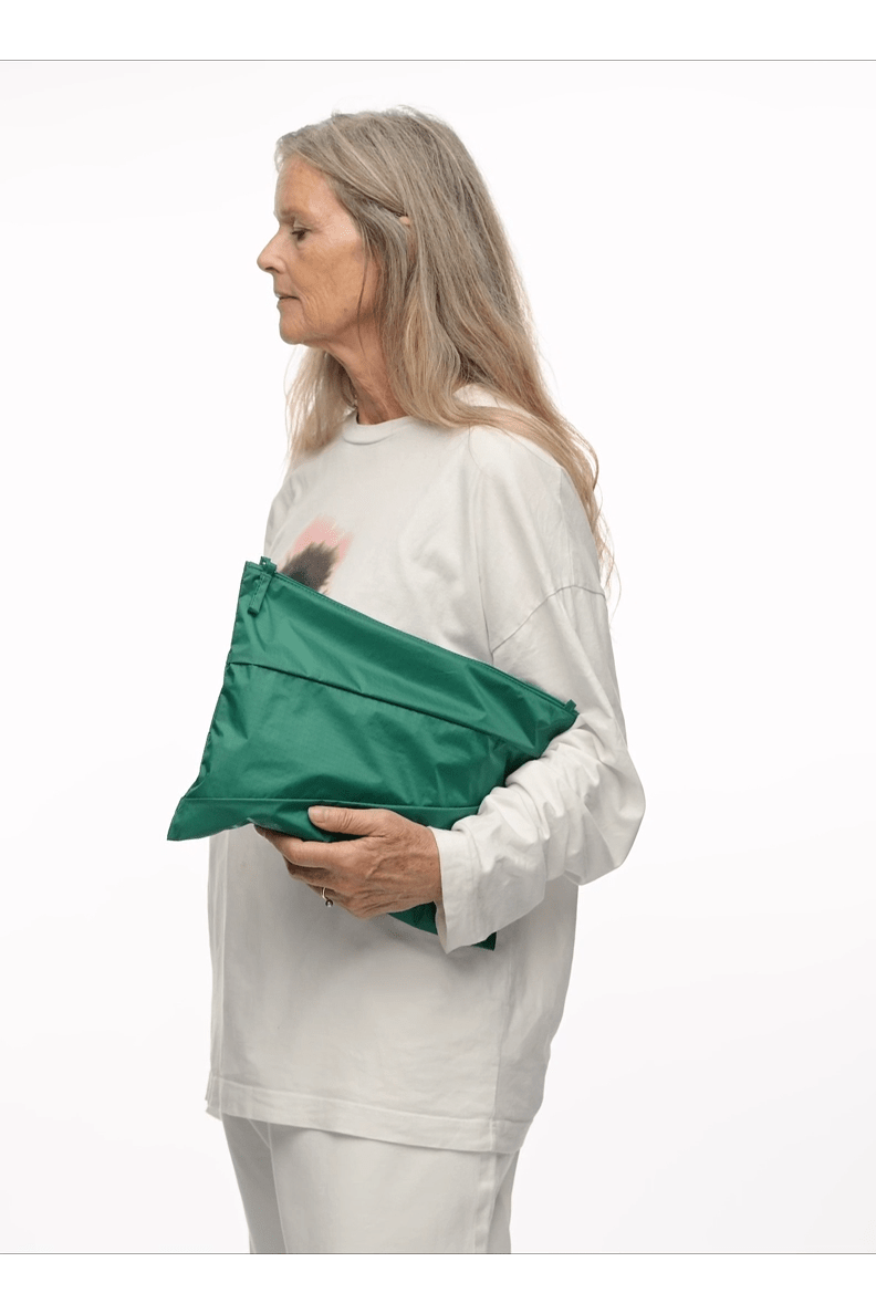 The New Pouch Seaweed Large van SUSAN BIJL | Kids Conceptstore Le Fanfare