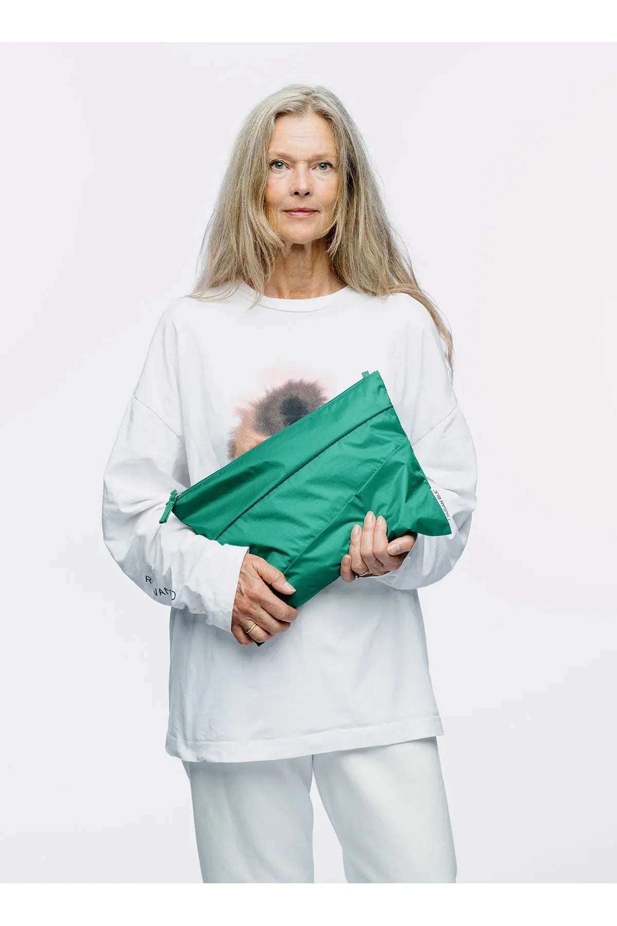The New Pouch Seaweed Large van SUSAN BIJL | Kids Conceptstore Le Fanfare
