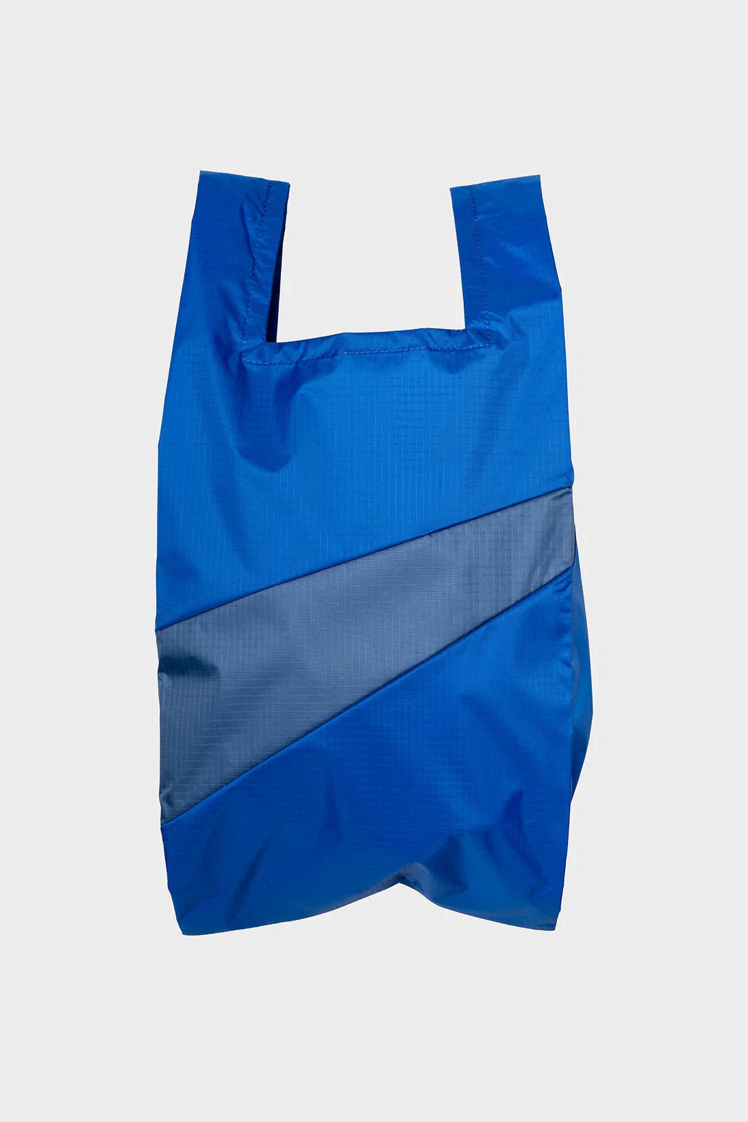 The New Shopping Bag Blue & Dark Petrol Medium van SUSAN BIJL | Kids Conceptstore Le Fanfare