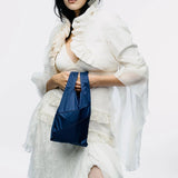 The New Shopping Bag Navy Small van SUSAN BIJL | Kids Conceptstore Le Fanfare