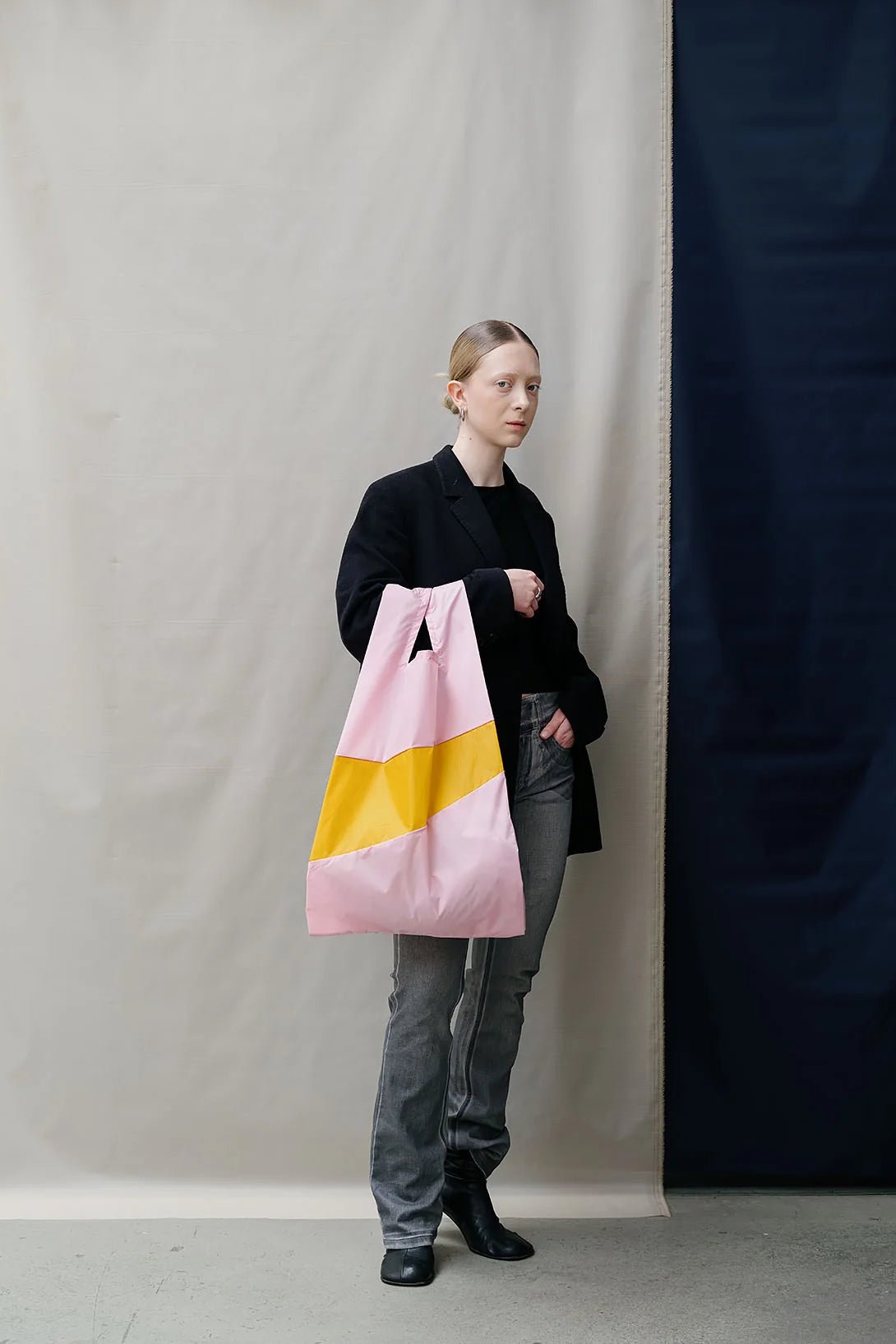 The New Shopping Bag Pale Pink & Lino Large van SUSAN BIJL | Kids Conceptstore Le Fanfare