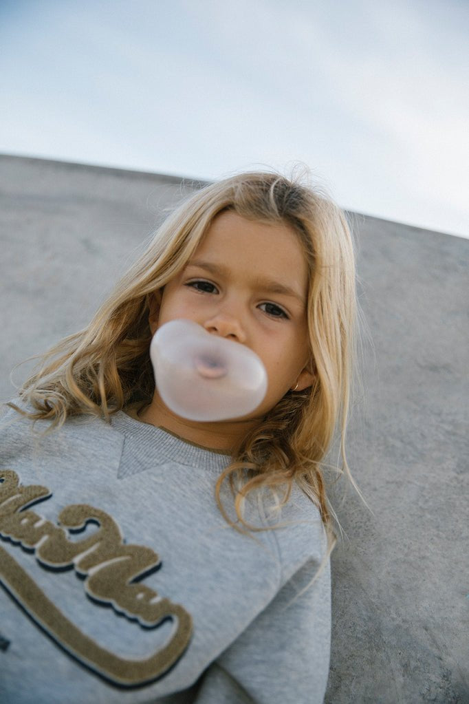 Theos - Double Jersey - Dark Bronze Logo van MarMar Copenhagen | Kids Conceptstore Le Fanfare