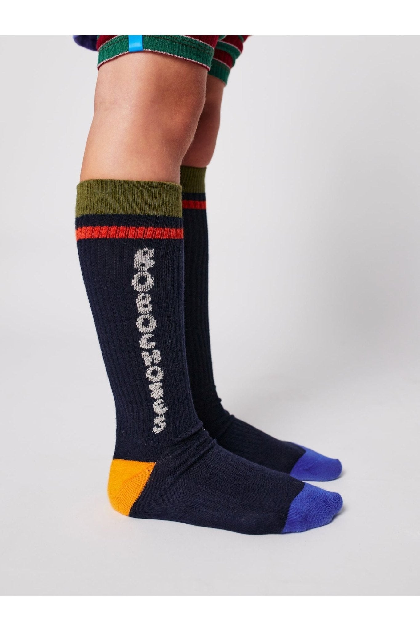 Tic Tac Toe navy extra long socks - Midnight Blue van Bobo Choses | Kids Conceptstore Le Fanfare