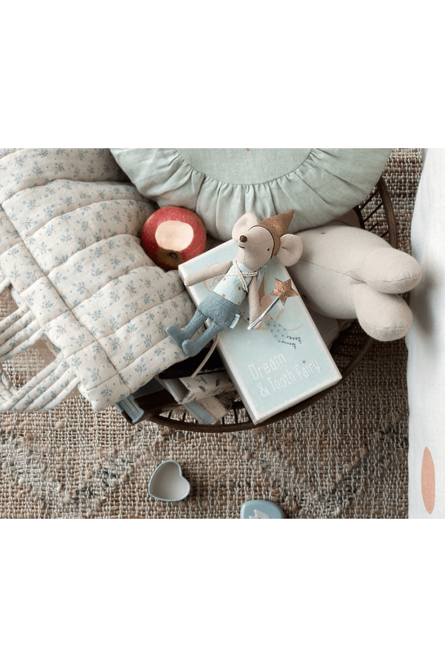 Tooth Fairy Mouse In Matchbox, Blue van Maileg | Kids Conceptstore Le Fanfare