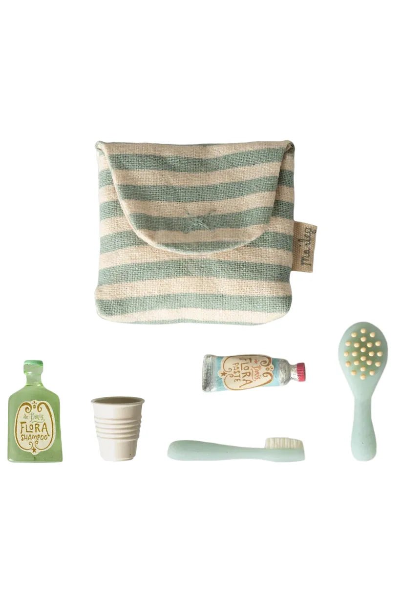 Toothbrush set in bag, Mouse - Blue stripe van Maileg | Kids Conceptstore Le Fanfare