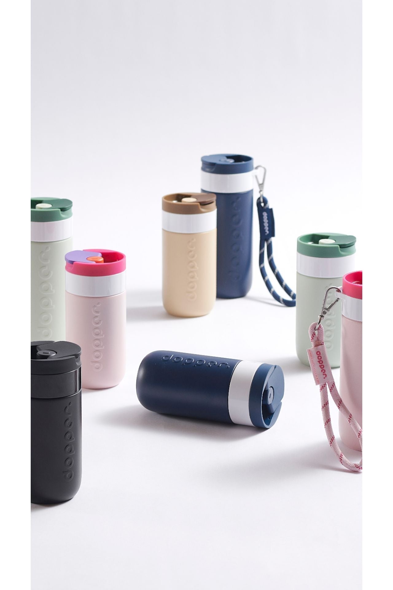 Travel Mug (400 ml) - Breaker Blue van Dopper | Kids Conceptstore Le Fanfare