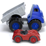 Truck met racewagen - gerecycled van Green Toys | Kids Conceptstore Le Fanfare