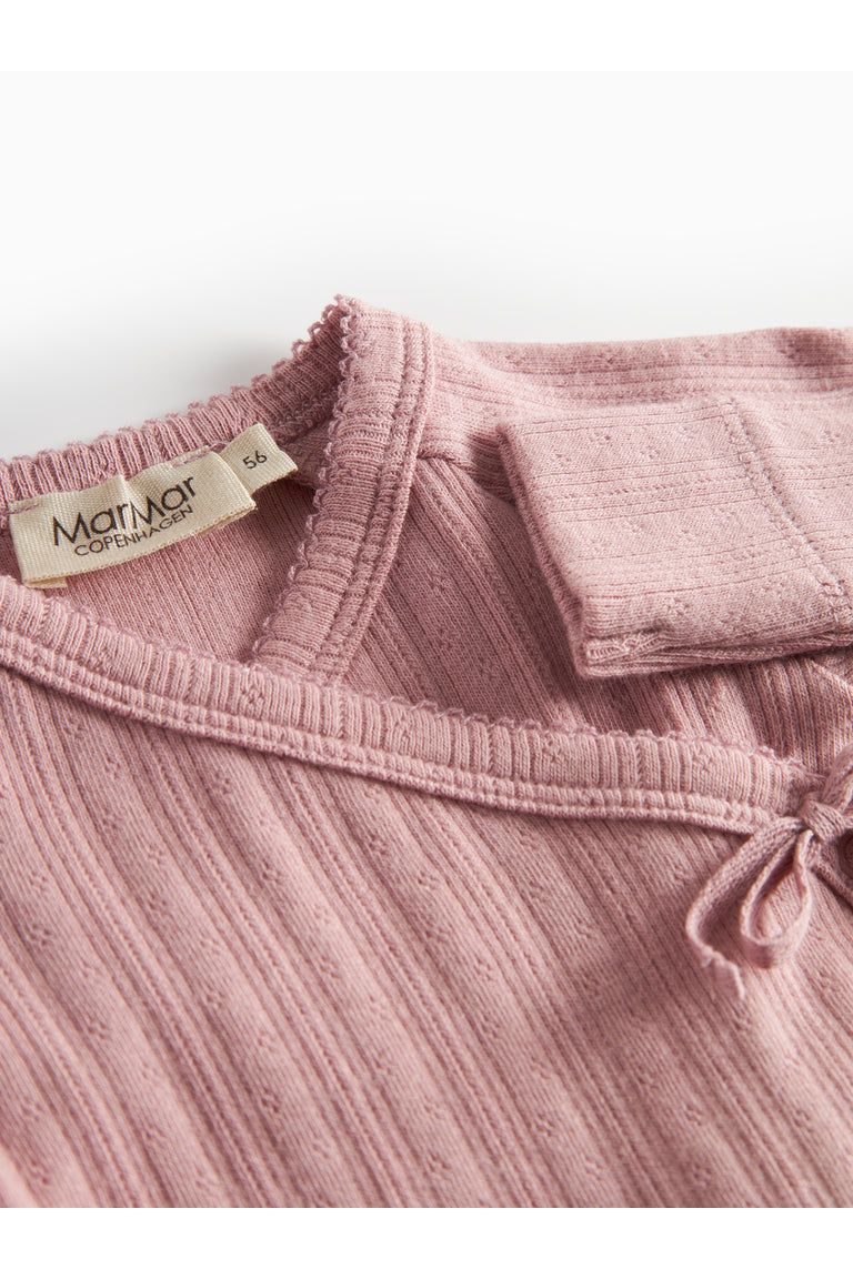 Tut Wrap LS - Modal Pointelle - Soft Berry van MarMar Copenhagen | Kids Conceptstore Le Fanfare