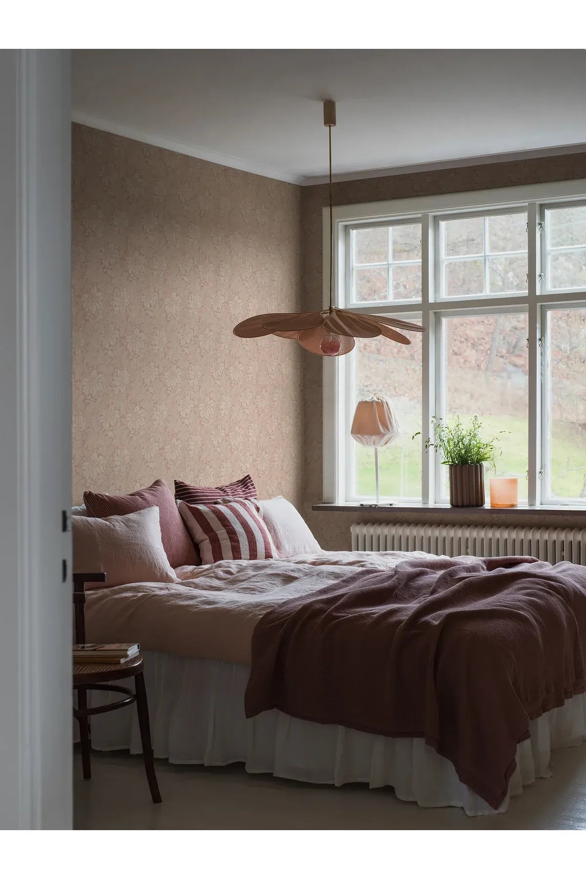 Vart Arkiv - Acanthus - Pink van Boråstapeter | Kids Conceptstore Le Fanfare
