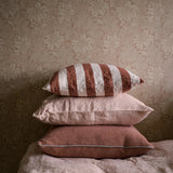 Vart Arkiv - Acanthus - Pink van Boråstapeter | Kids Conceptstore Le Fanfare