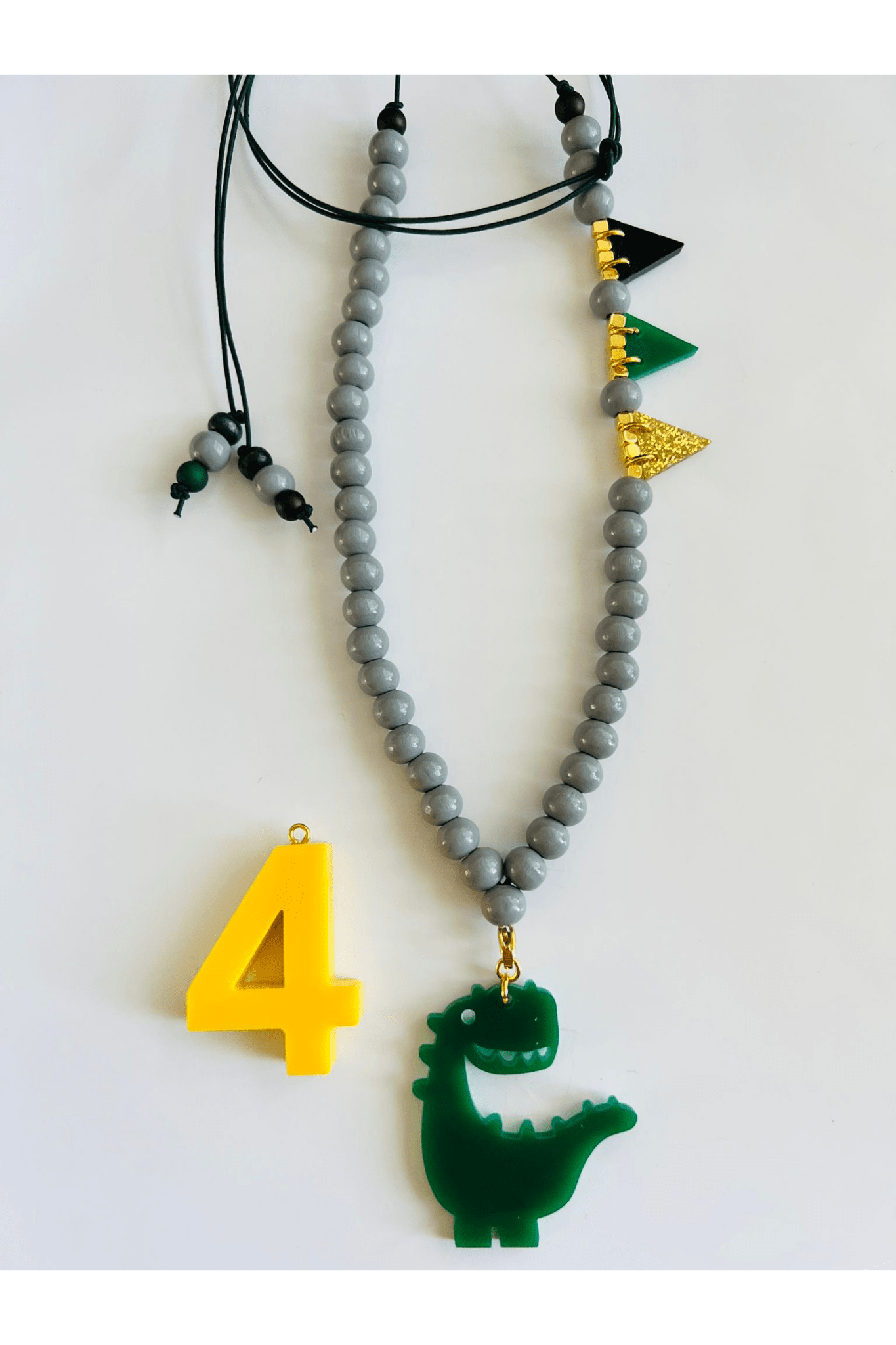 Verjaardagsketting Geel van ByMelo | Kids Conceptstore Le Fanfare
