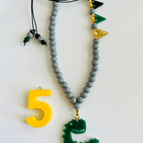 Verjaardagsketting Geel van ByMelo | Kids Conceptstore Le Fanfare