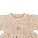 Vikkie Merino Wool Dress | Fluffy Bunny - Soft Sand van Donsje Amsterdam | Kids Conceptstore Le Fanfare