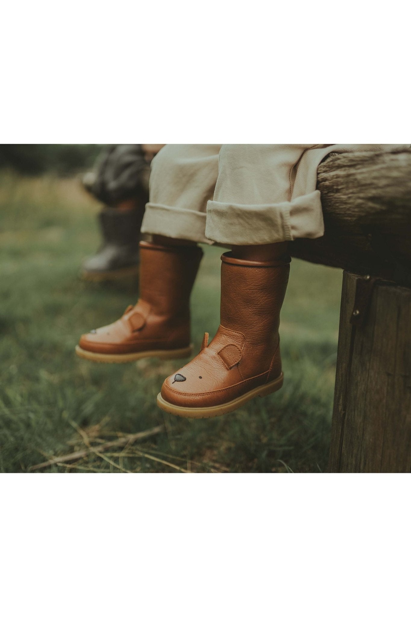 Wadudu Classic Lining - Bear Cognac Leather van Donsje Amsterdam | Kids Conceptstore Le Fanfare