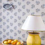 Wallpaper Edelweiss - Pearl Blue van Långelid / von Brömssen | Kids Conceptstore Le Fanfare