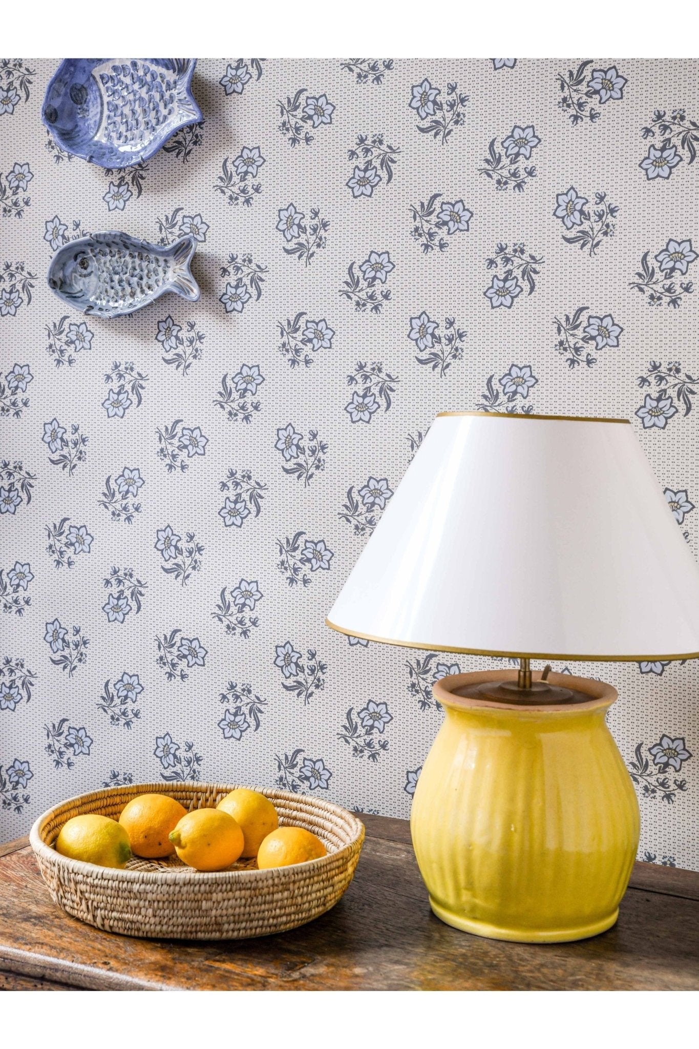 Wallpaper Edelweiss - Pearl Blue van Långelid / von Brömssen | Kids Conceptstore Le Fanfare