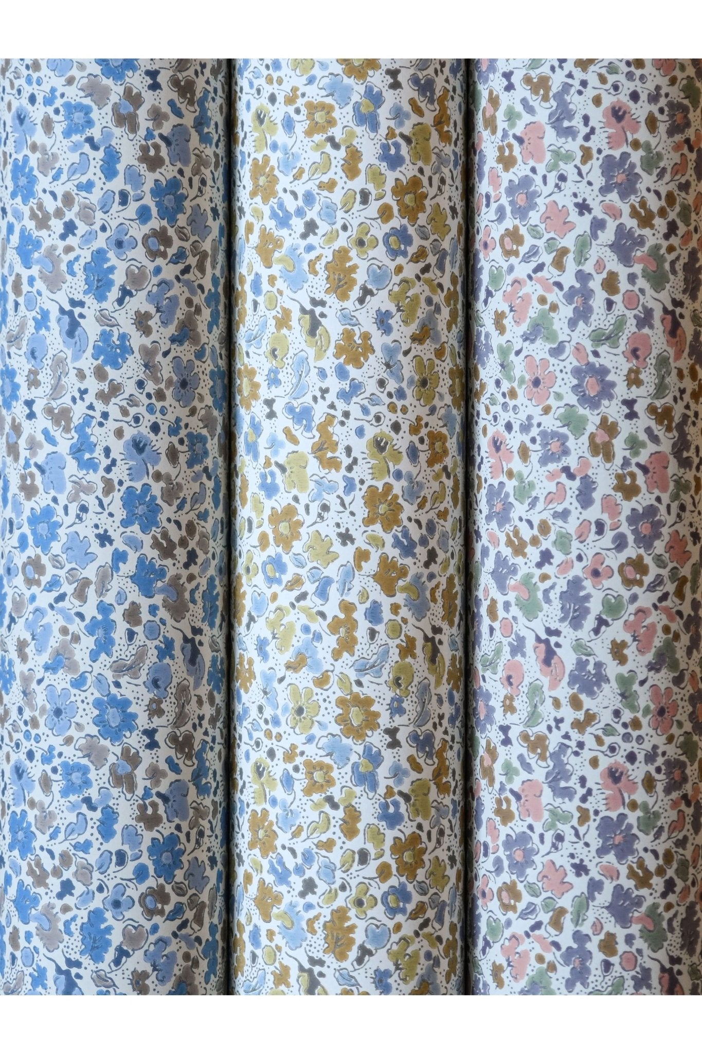 Wallpaper Floral Dance - Amber van Långelid / von Brömssen | Kids Conceptstore Le Fanfare