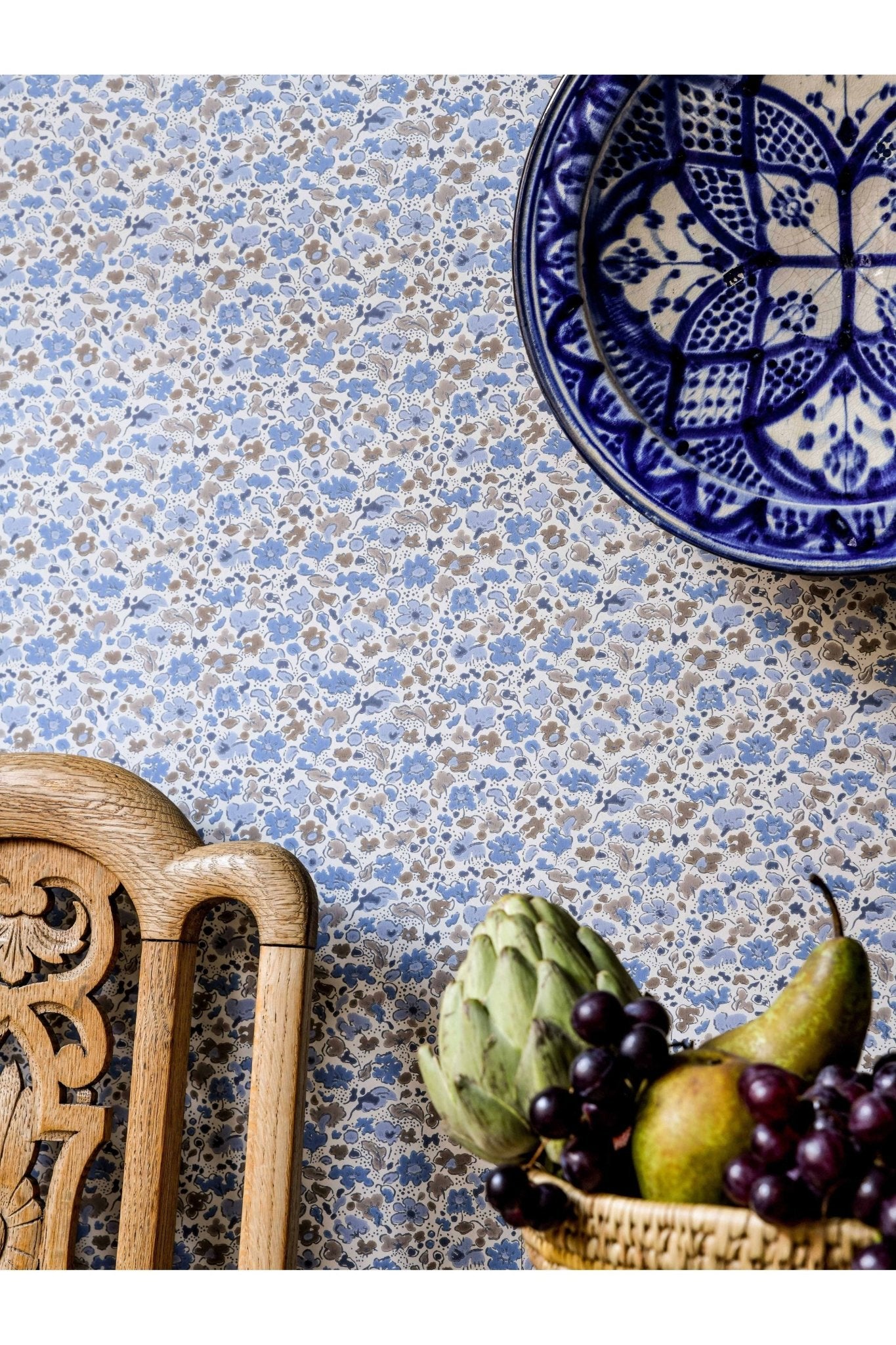 Wallpaper Floral Dance - Denim van Långelid / von Brömssen | Kids Conceptstore Le Fanfare