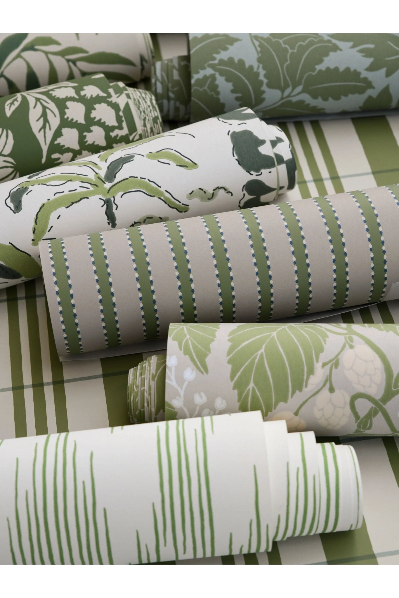 Wallpaper Ikat - Ivy Green van Långelid / von Brömssen | Kids Conceptstore Le Fanfare