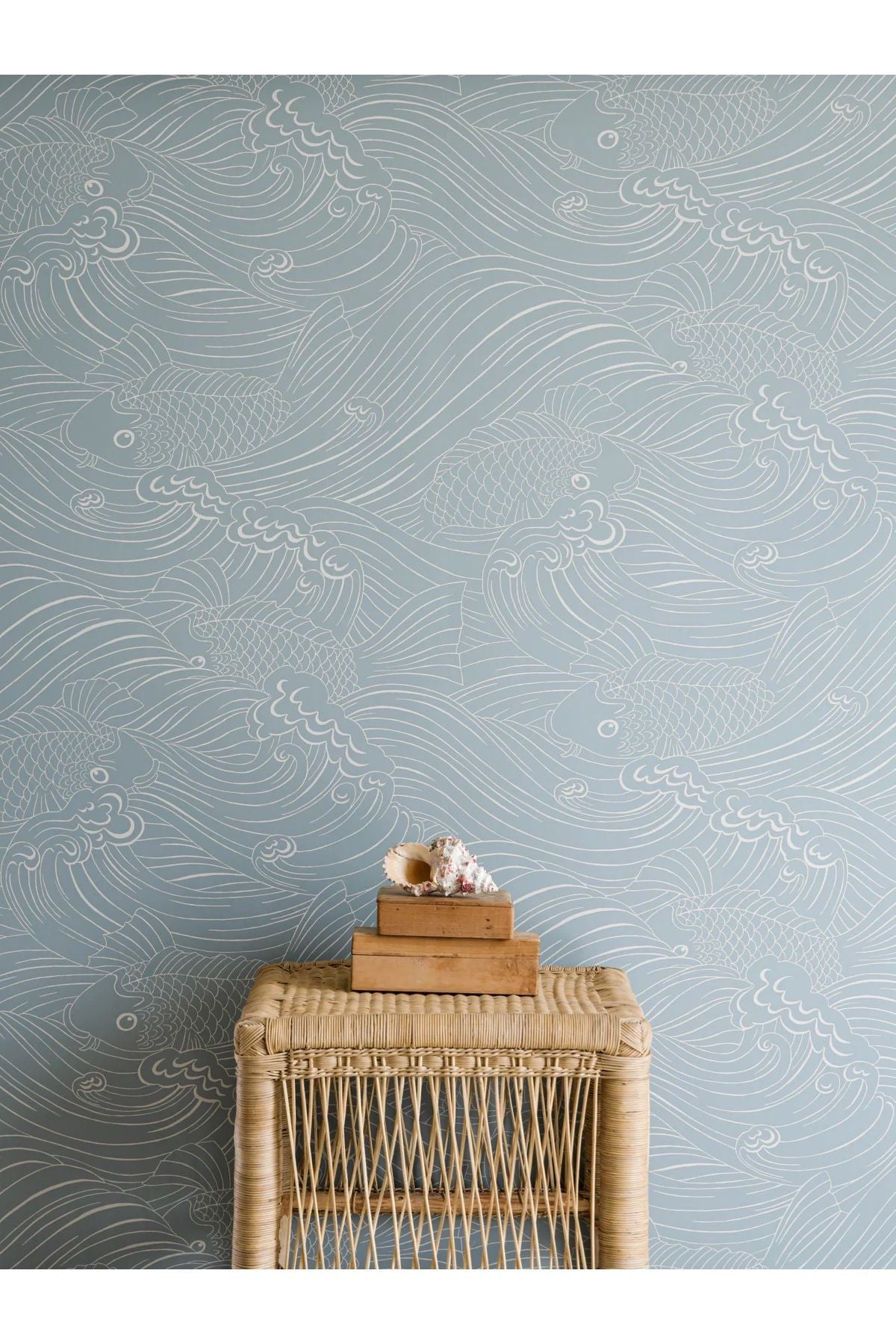 Wallpaper Plenty More Fish - Ocean Blue van Långelid / von Brömssen | Kids Conceptstore Le Fanfare