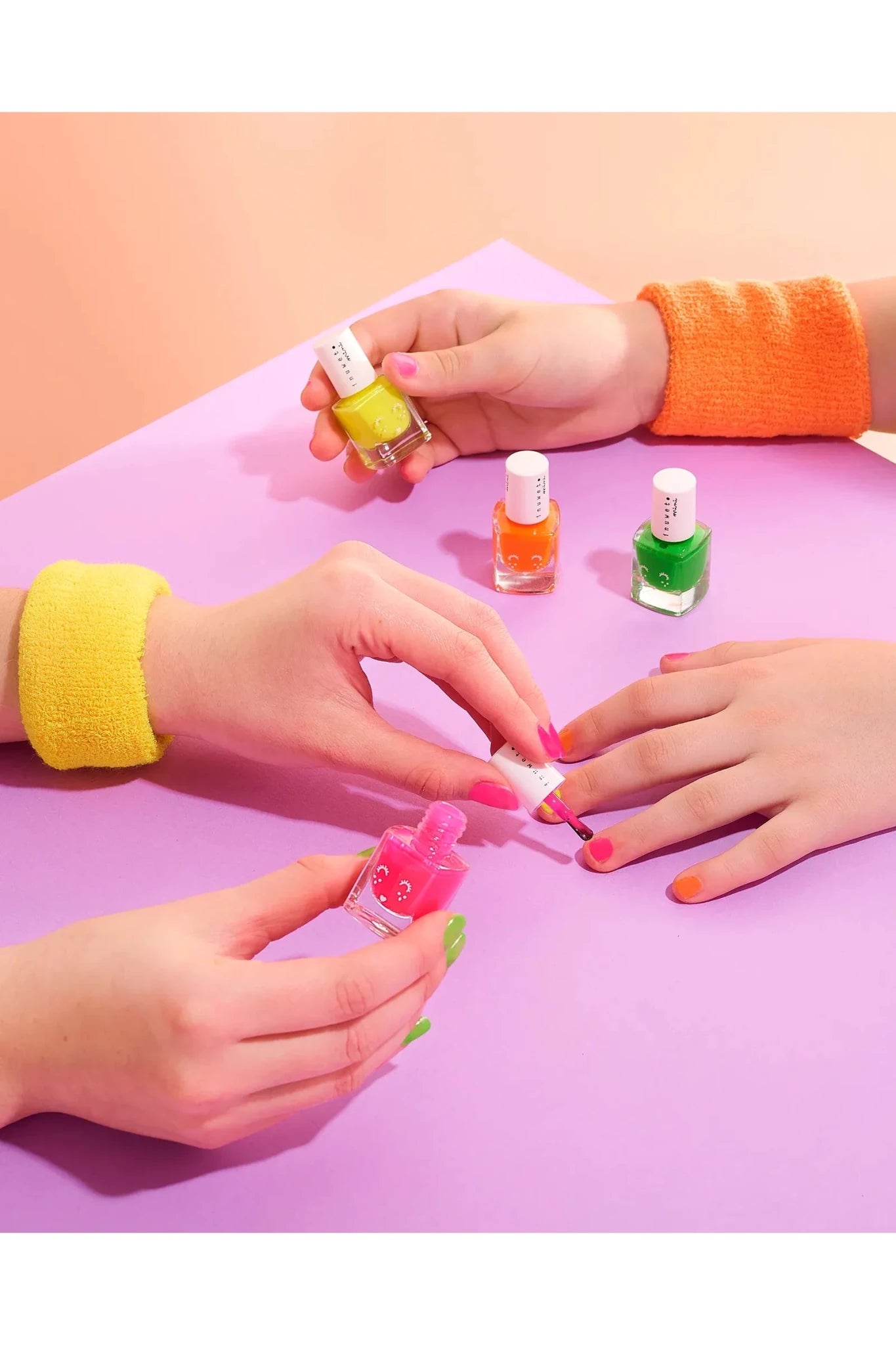 Waterbased Nail Polish - Neon Yellow - Ananas Scent van Inuwet | Kids Conceptstore Le Fanfare