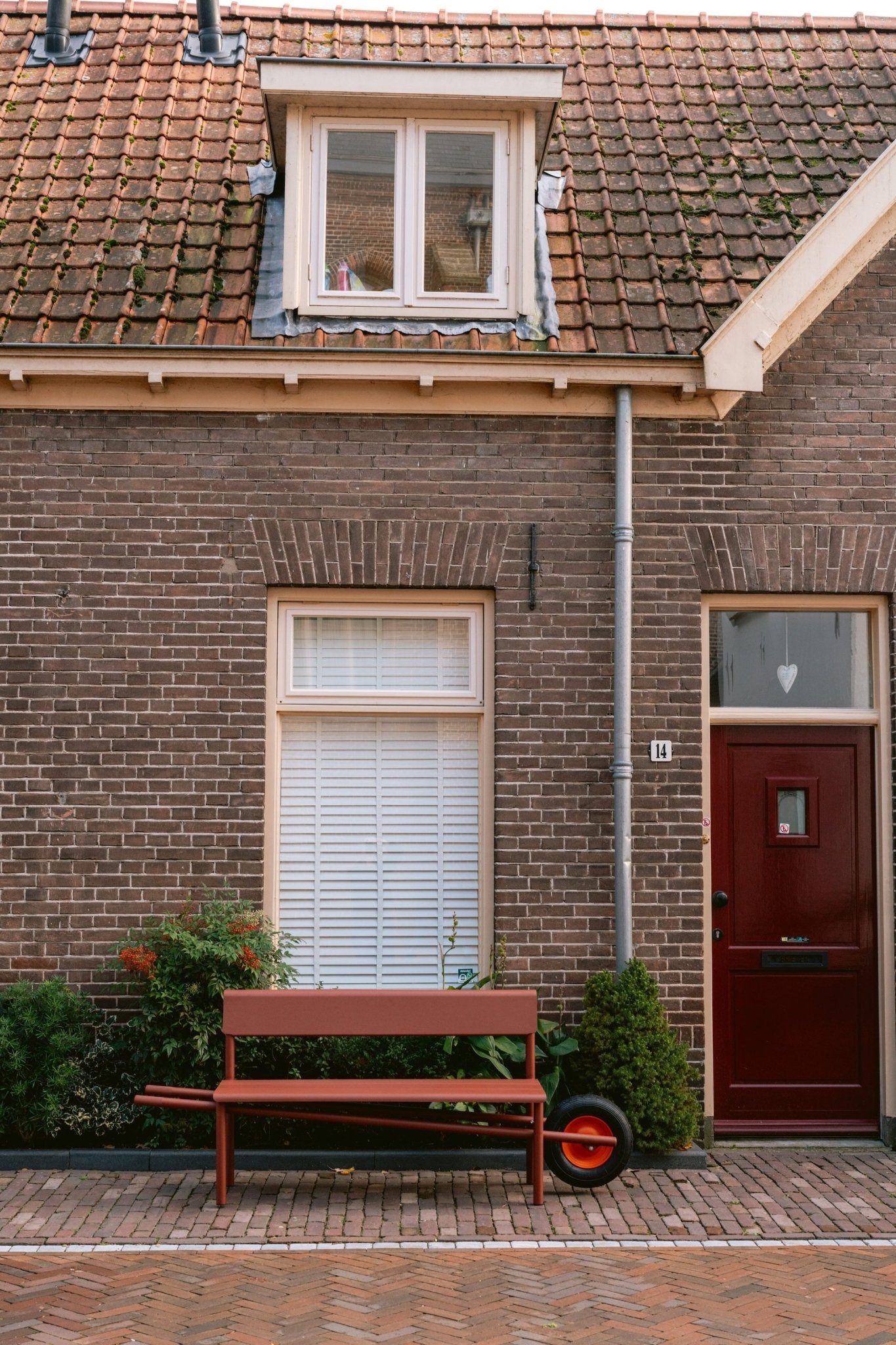 Wheelbench - Aluminium - Oxide Red van Weltevree | Kids Conceptstore Le Fanfare
