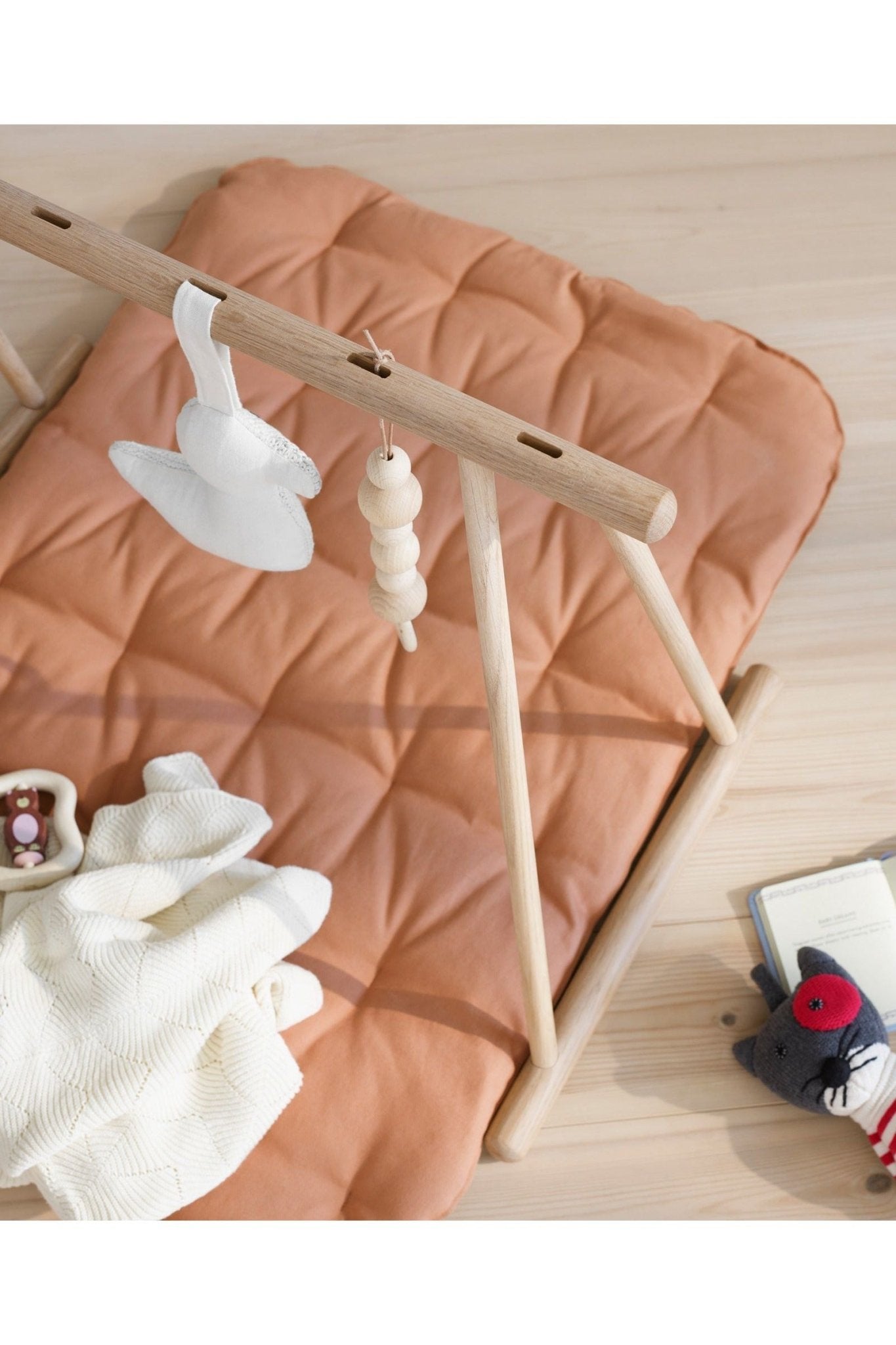 Wood Baby gym van Oliver Furniture | Kids Conceptstore Le Fanfare