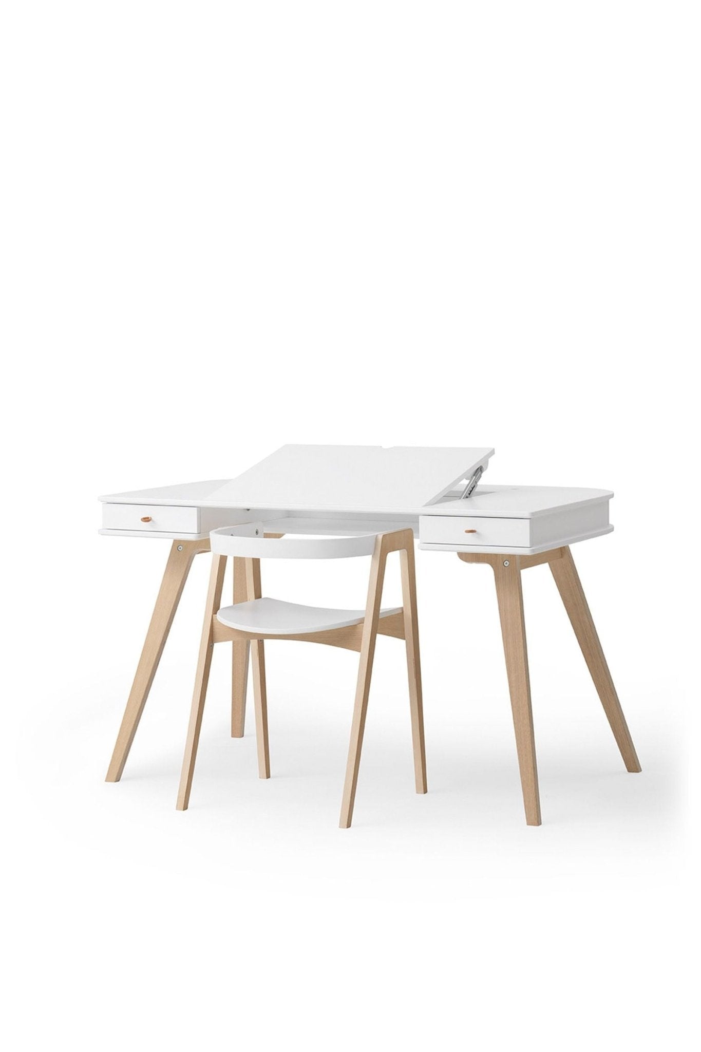 Wood desk 72,6 cm & armchair set, white/oak van Oliver Furniture | Kids Conceptstore Le Fanfare