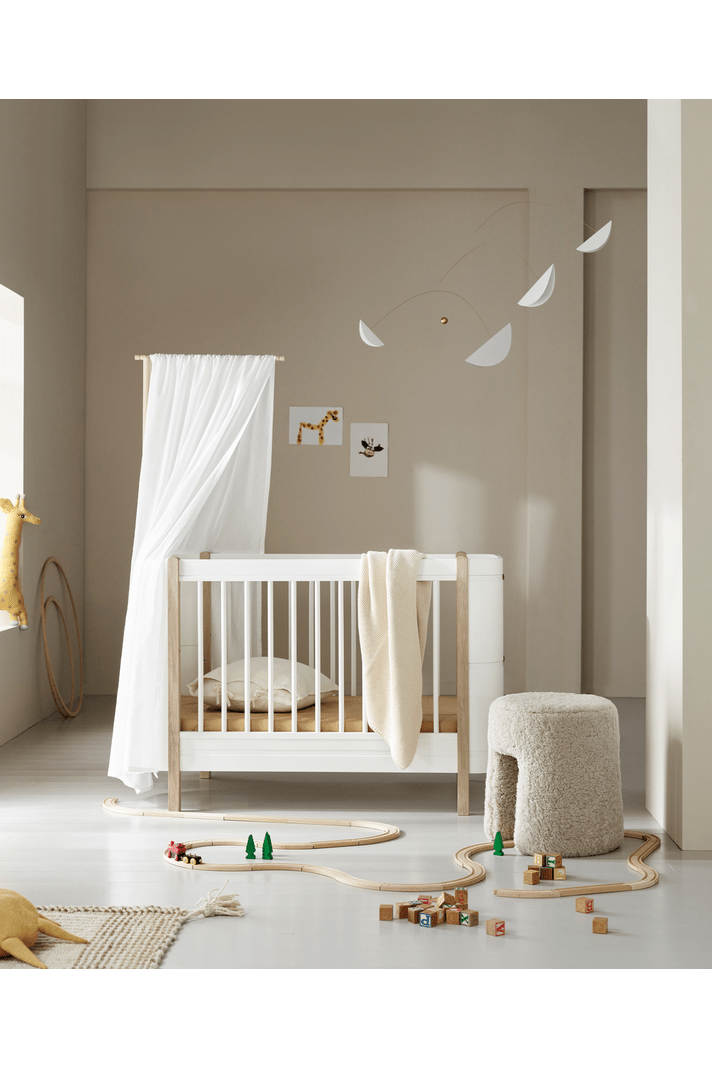 Wood Holder for Mini+ bed canopy & mobile, white van Oliver Furniture | Kids Conceptstore Le Fanfare