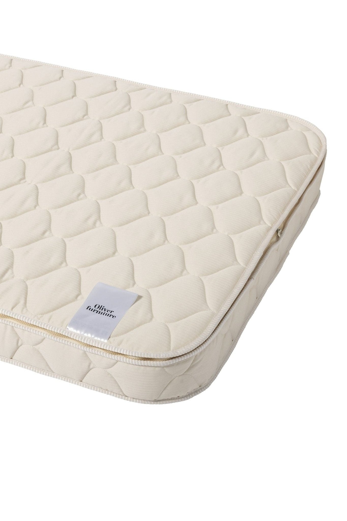 Wood Mattress, Original junior bed (90x160 cm) van Oliver Furniture | Kids Conceptstore Le Fanfare