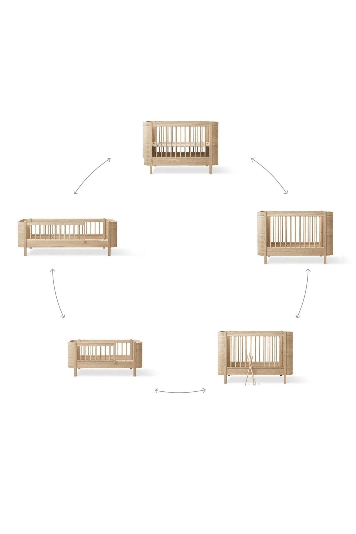 Wood Mini+ cot bed incl. junior kit, 68x122/162 cm, oak - new van Oliver Furniture | Kids Conceptstore Le Fanfare