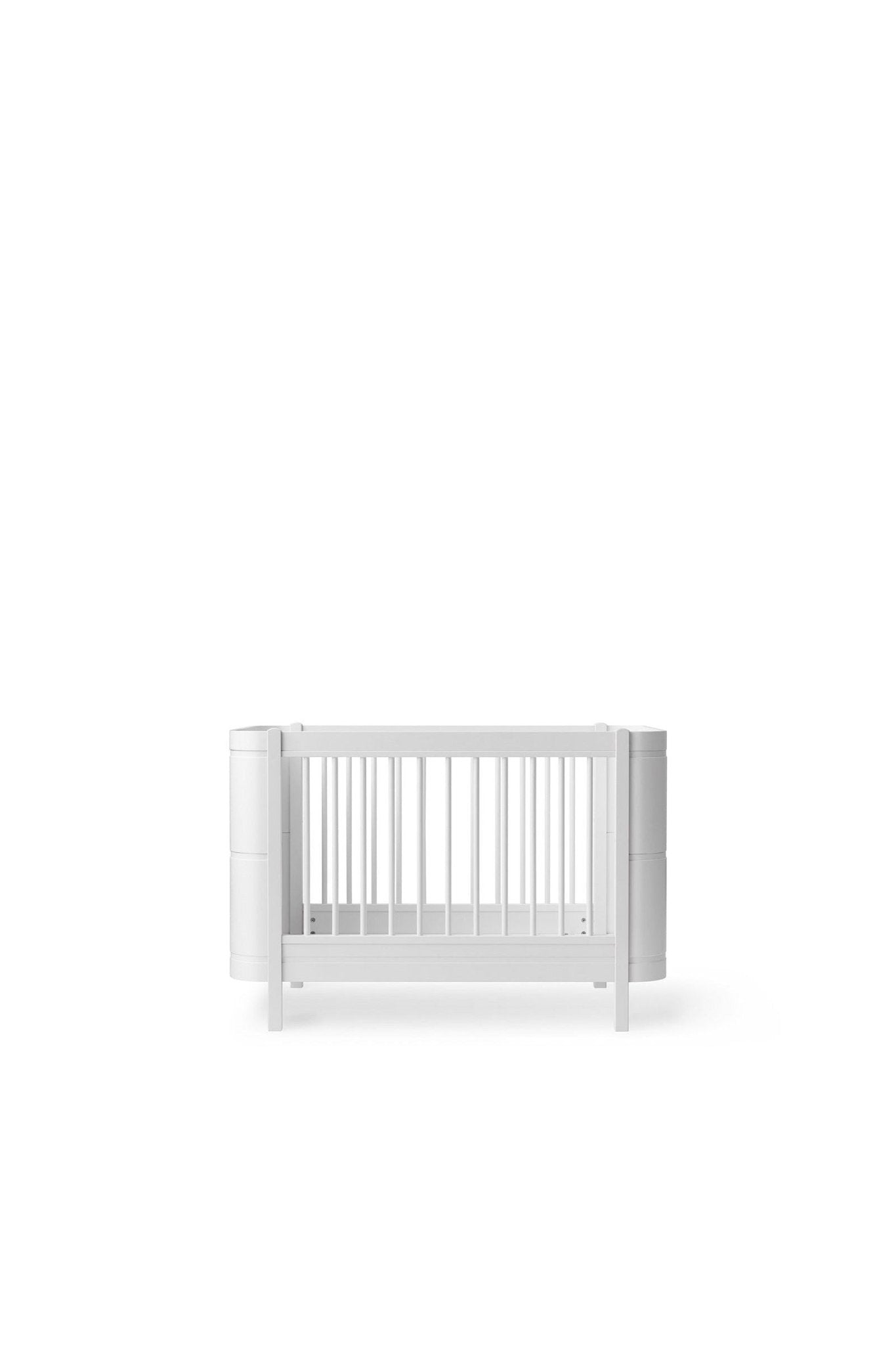Wood Mini+ cot bed incl. junior kit, 68x122/162 cm, white van Oliver Furniture | Kids Conceptstore Le Fanfare