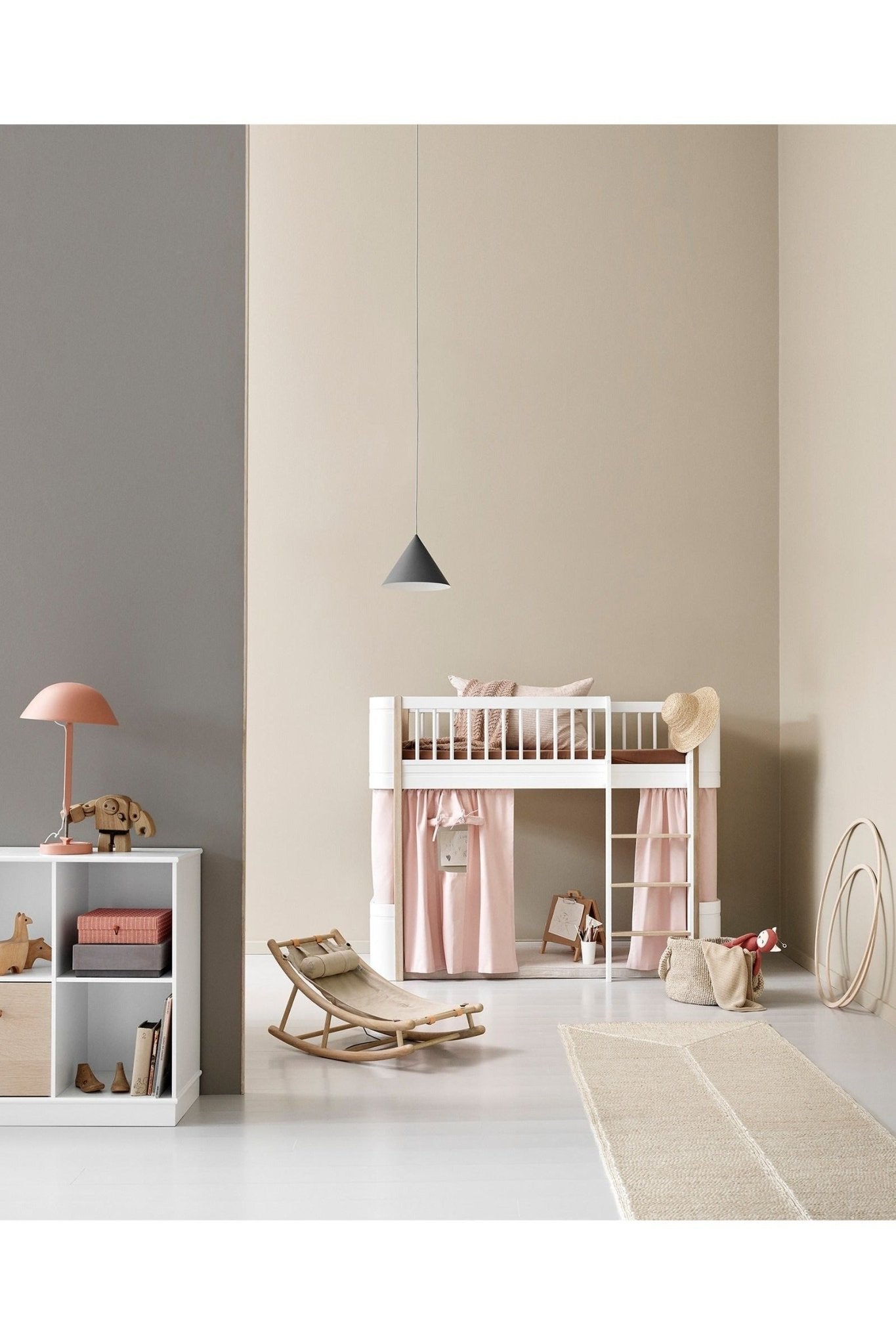 Wood Mini+ curtain , rose van Oliver Furniture | Kids Conceptstore Le Fanfare