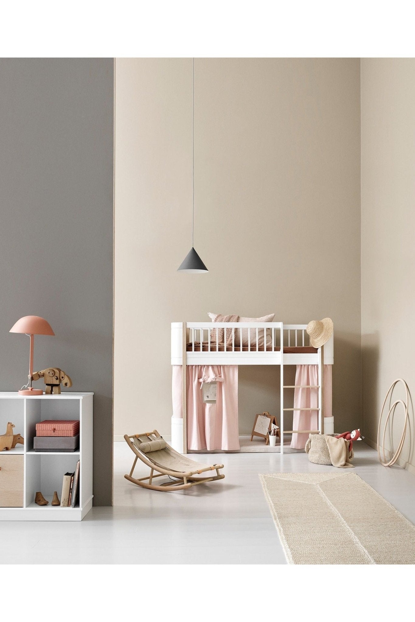 Wood Mini+ curtain , rose van Oliver Furniture | Kids Conceptstore Le Fanfare