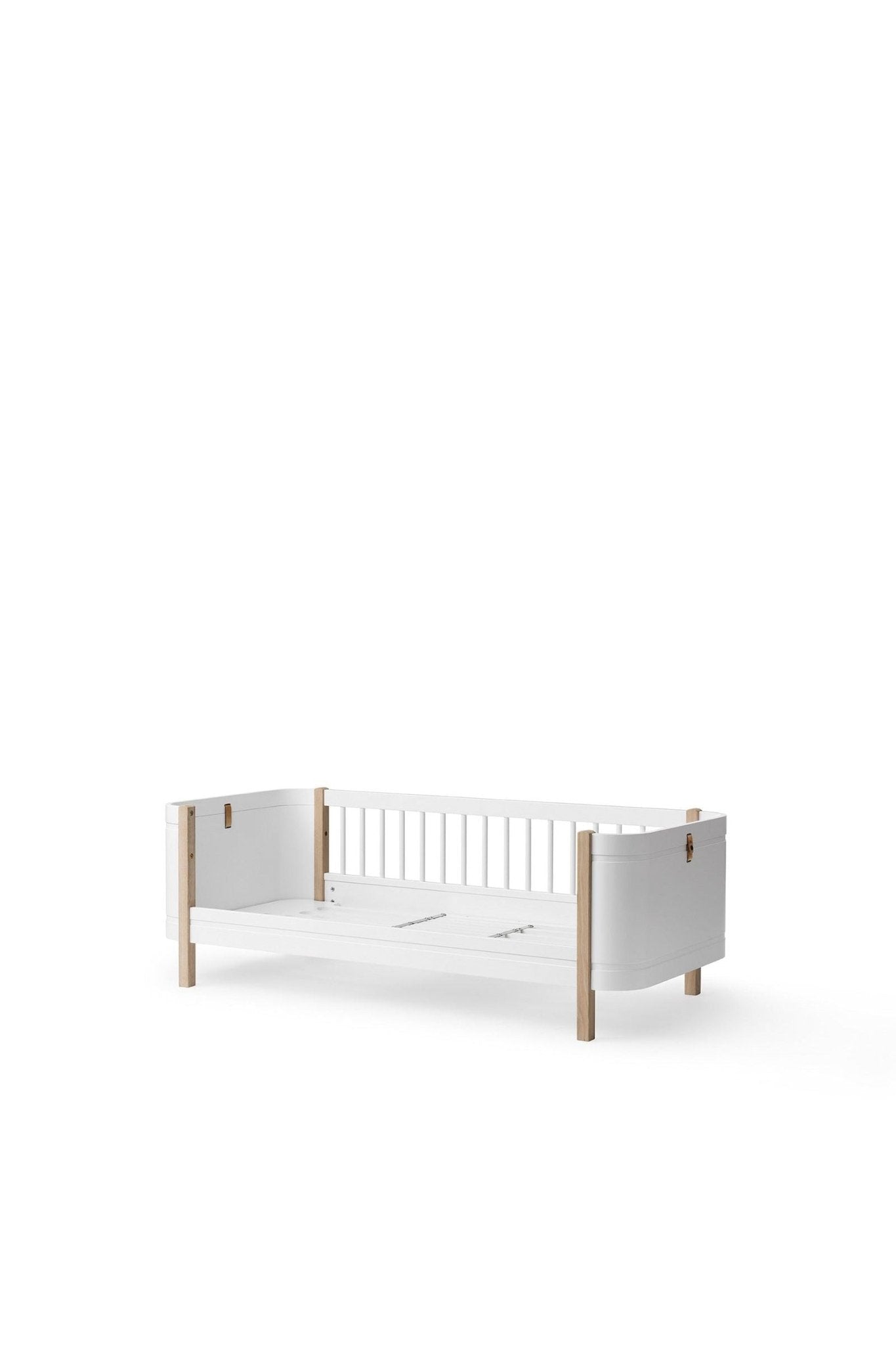 Wood Mini+ junior bed, 68x162cm, white/oak van Oliver Furniture | Kids Conceptstore Le Fanfare