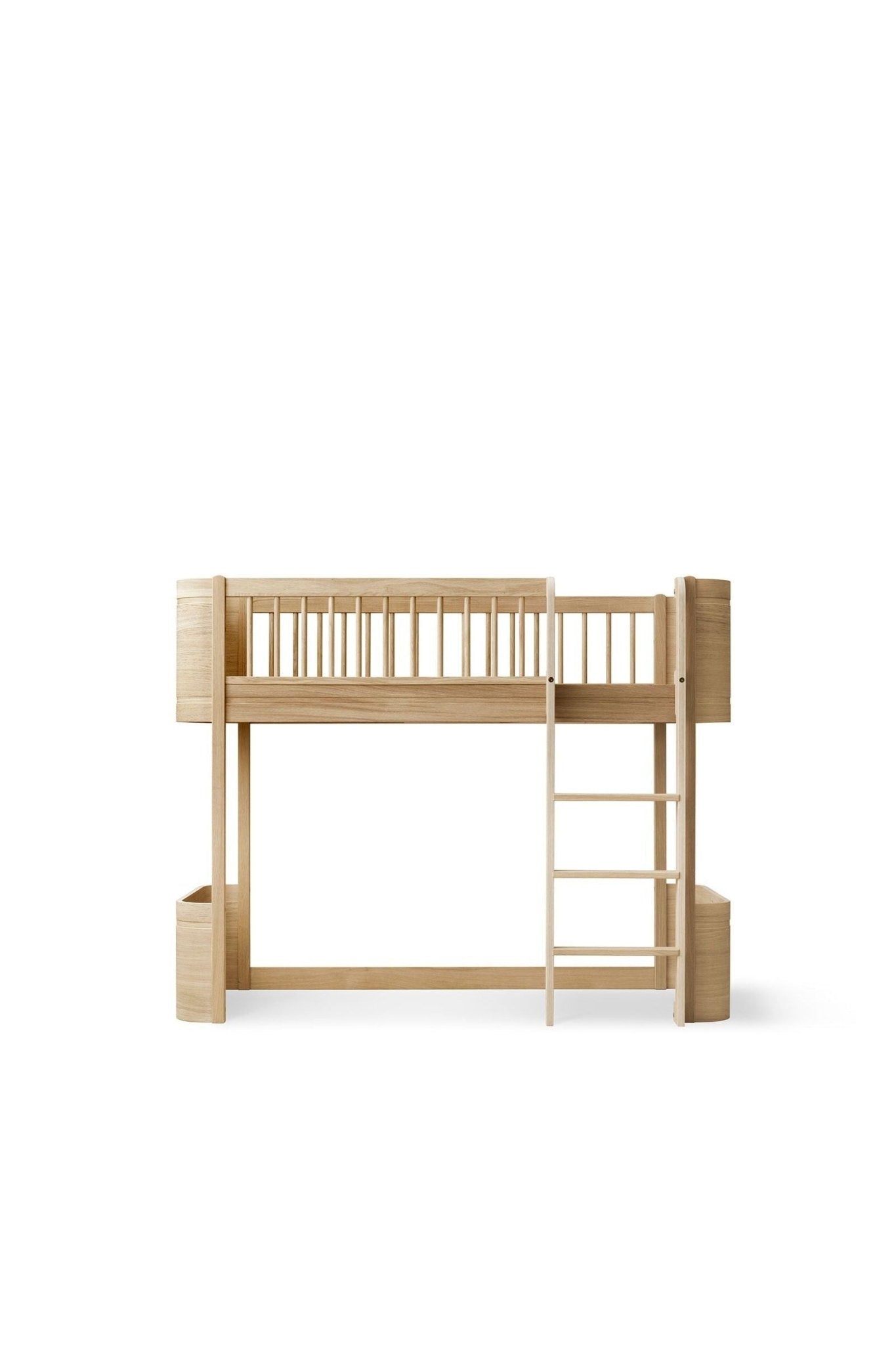 Wood Mini+ low loft bed, 68x162 cm, oak - new van Oliver Furniture | Kids Conceptstore Le Fanfare