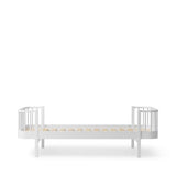 Wood Original bed, 90x200 cm, white van Oliver Furniture | Kids Conceptstore Le Fanfare
