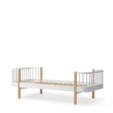Wood Original bed, 90x200 cm, white/oak van Oliver Furniture | Kids Conceptstore Le Fanfare
