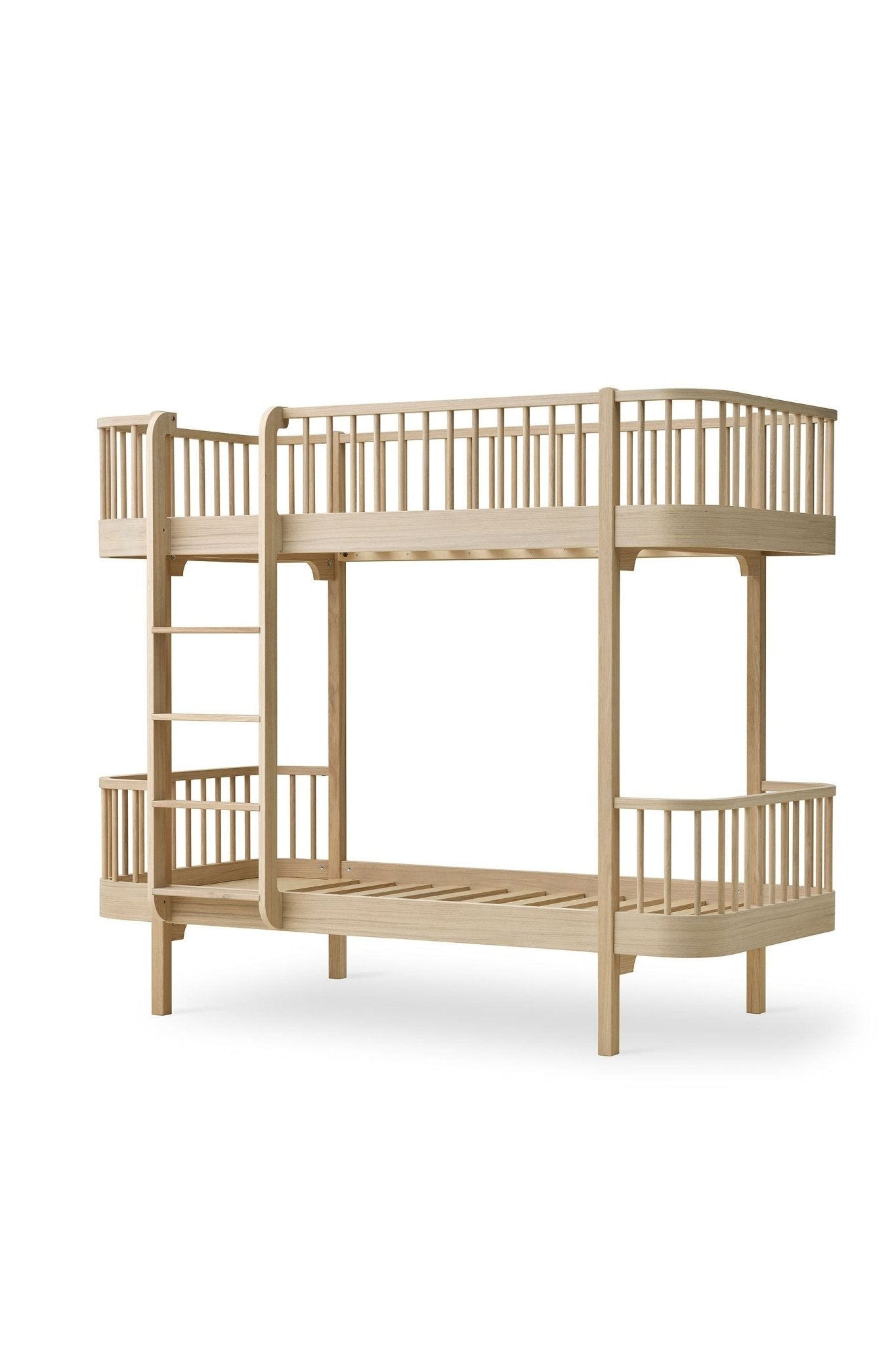 Wood original bunk bed, 90x200 cm, oak van Oliver Furniture | Kids Conceptstore Le Fanfare