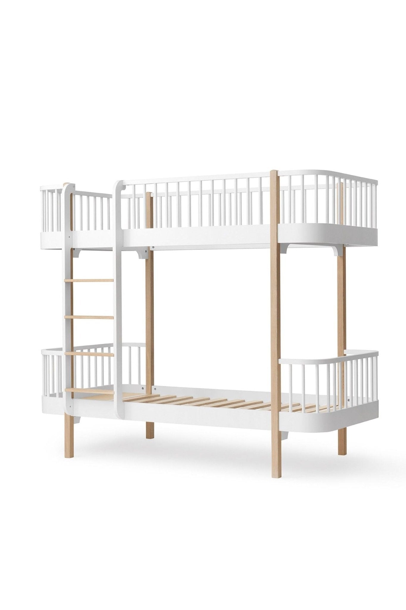 Wood Original bunk bed, 90x200 cm, white/oak van Oliver Furniture | Kids Conceptstore Le Fanfare