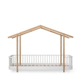 Wood original house bed, 90x200 cm, white/oak van Oliver Furniture | Kids Conceptstore Le Fanfare