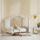 Wood original house bed canopy van Oliver Furniture | Kids Conceptstore Le Fanfare