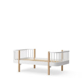 Wood Original junior bed, 90x160 cm, white/oak van Oliver Furniture | Kids Conceptstore Le Fanfare
